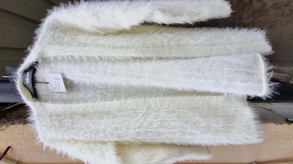 Kırçıllı düğmesiz uzun ceket